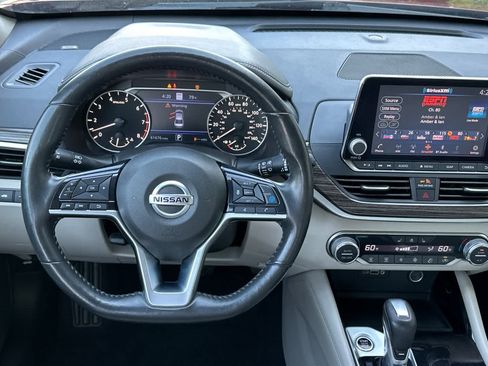 Used 2022 Nissan Altima 2.5 SL image 15