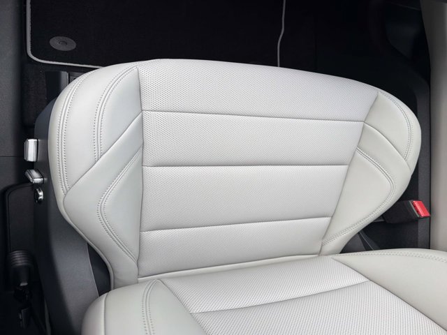 New 2026 Lincoln Nautilus Premier AWD/4WD image 9