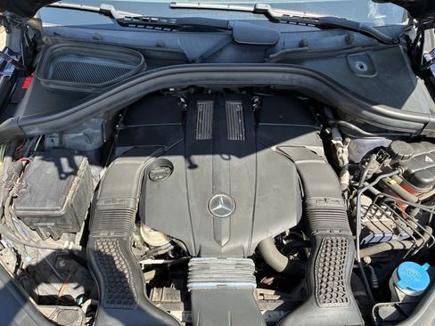 Used 2017 Mercedes-Benz GLS 450 4MATIC image 17
