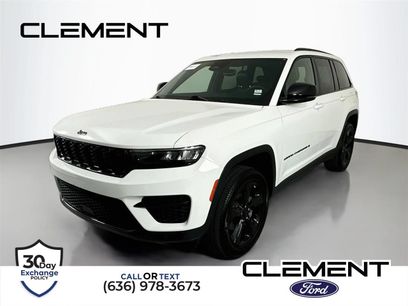 Used 2023 Jeep Grand Cherokee Altitude