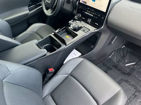 Used 2023 Subaru Solterra AWD image 18