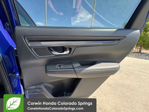 Used 2023 Honda CR-V Sport image 28