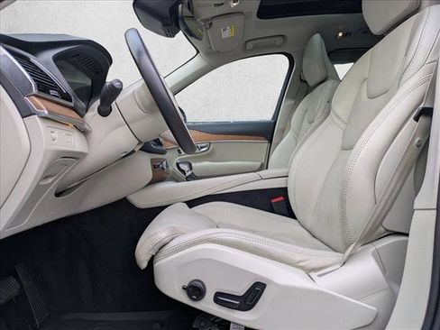 Used 2019 Volvo XC90 T6 Inscription w/ Advanced Package image 16