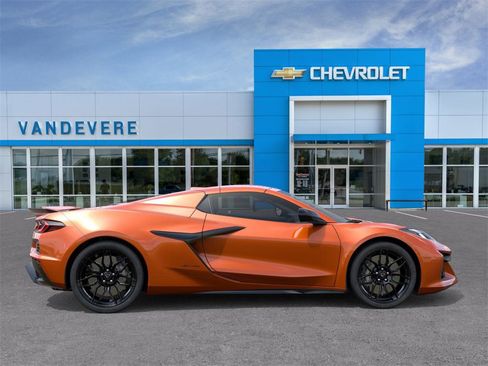 New 2025 Chevrolet Corvette Z06 image 5