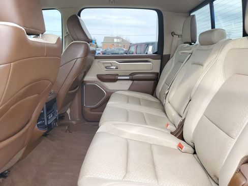 Used 2021 RAM 1500 Laramie AWD/4WD image 9