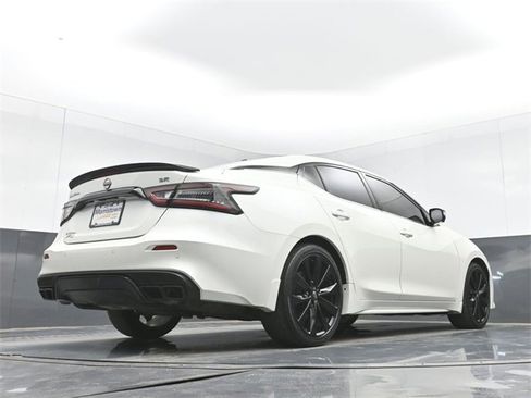 Used 2023 Nissan Maxima SR w/ Sport Mat Group image 46