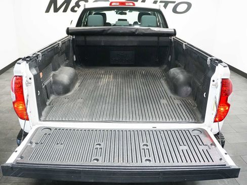 Used 2017 Toyota Tundra SR AWD/4WD image 18