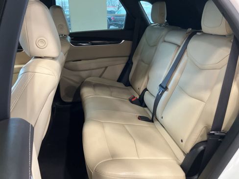 Used 2017 Cadillac XT5 FWD image 23
