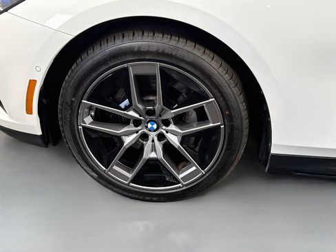 Used 2026 BMW 530i RWD image 38