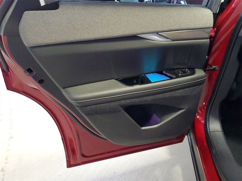 New 2025 Cadillac Optiq Sport 1 image 9