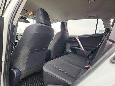 Used 2018 Toyota RAV4 LE w/ All Weather Liner Package image 10