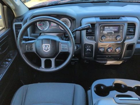 Used 2014 RAM 1500 Express image 19