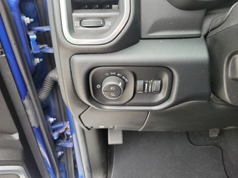 Certified 2019 RAM 2500 Laramie RWD image 27