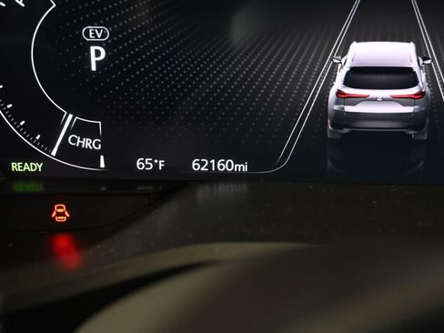 Certified 2024 MAZDA CX-90 Plug-In Hybrid w/ Premium Pkg AWD/4WD image 27