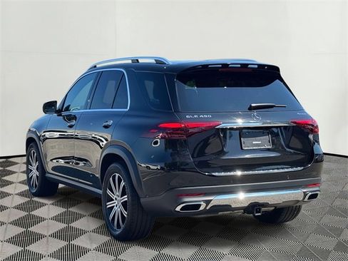 Certified 2025 Mercedes-Benz GLE 450 4MATIC image 8