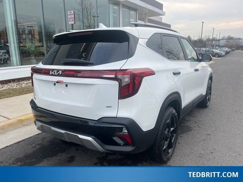 Used 2026 Kia Seltos EX w/ EX Sunroof Package image 8