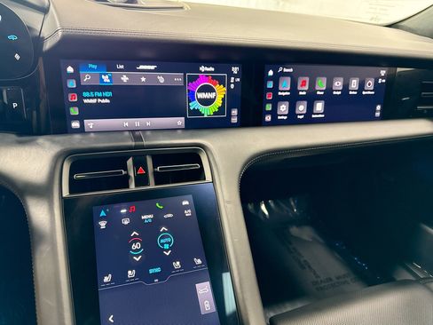 Certified 2022 Porsche Taycan Turbo S image 29