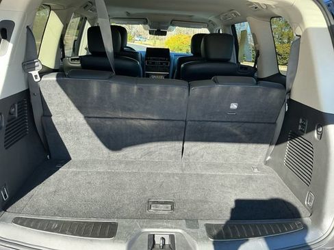 Used 2024 INFINITI QX80 Luxe AWD/4WD image 19