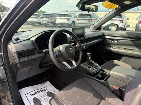 Used 2025 Honda CR-V Sport image 3