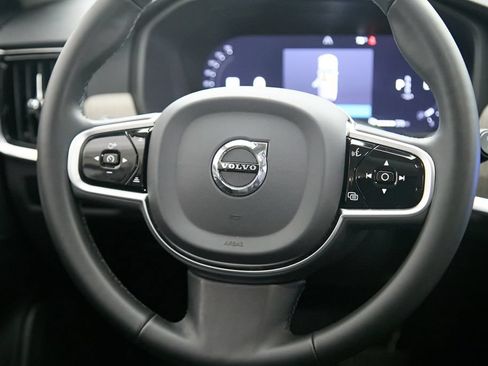 Certified 2025 Volvo V90 B6 Cross Country Plus AWD/4WD image 26