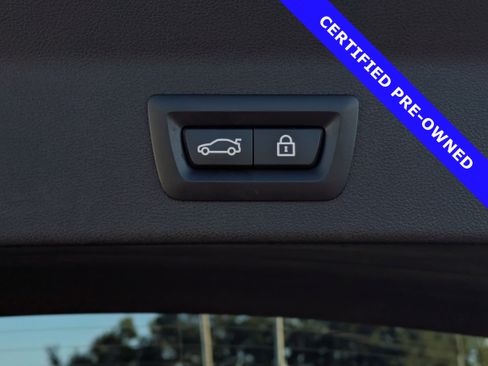 Used 2022 BMW X3 sDrive30i w/ M Sport Package image 14