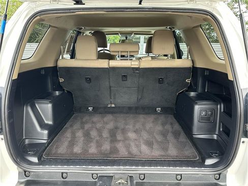 Used 2012 Toyota 4Runner SR5 w/ Convenience Pkg AWD/4WD image 31