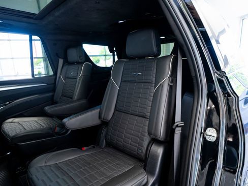 Used 2025 Cadillac Escalade V image 49