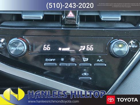 Used 2024 Toyota Camry SE image 22