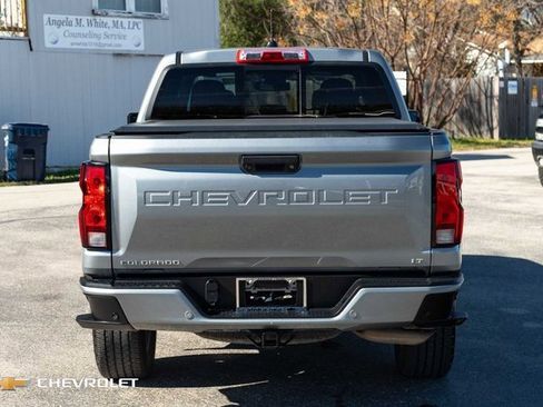 Used 2023 Chevrolet Colorado LT w/ LT Convenience Package II image 7