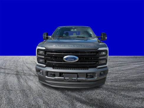 New 2026 Ford F250 Platinum w/ FX4 Off-Road Package AWD/4WD image 9