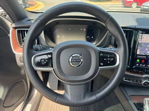 Used 2023 Volvo XC60 B6 Ultimate w/ Protection Package Premier AWD/4WD image 7
