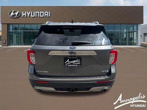 Used 2022 Ford Explorer Limited w/ Equipment Group 301A AWD/4WD image 4