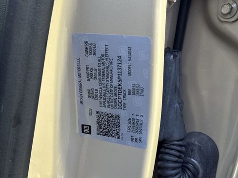 Used 2023 Chevrolet Colorado Z71 w/ Z71 Convenience Package 2 image 34