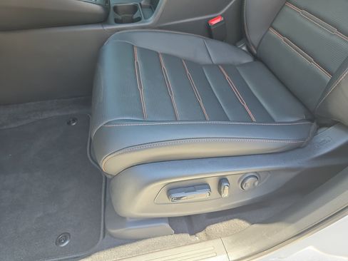 Used 2026 Honda CR-V Sport-L image 28