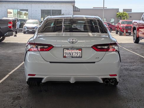 Certified 2023 Toyota Camry SE image 3