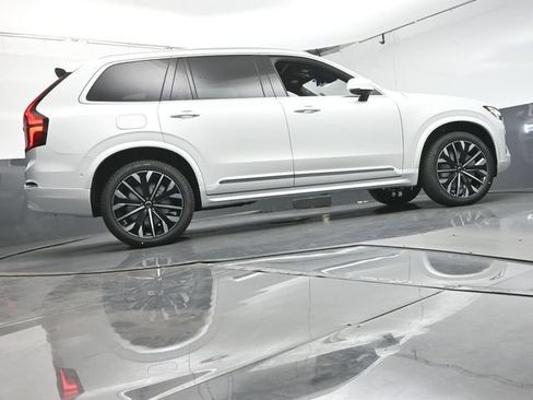 Certified 2026 Volvo XC90 B6 Ultra AWD/4WD image 40