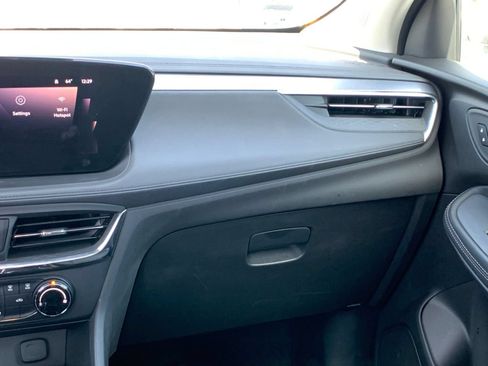Used 2025 Buick Encore GX Preferred FWD image 34