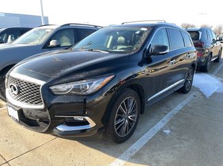 Used 2017 INFINITI QX60 Luxe w/ Deluxe Technology Package video 1