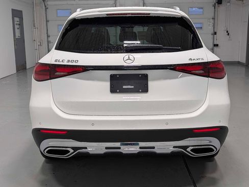 Certified 2026 Mercedes-Benz GLC 300 4MATIC image 8
