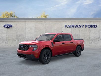 New 2025 Ford Maverick XLT w/ XLT Luxury Package