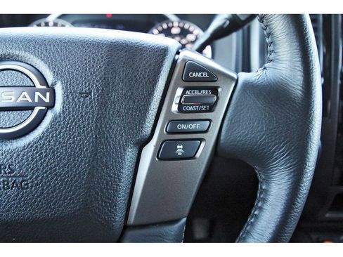 Used 2024 Nissan Titan SV w/ SV Bronze Edition Package image 19