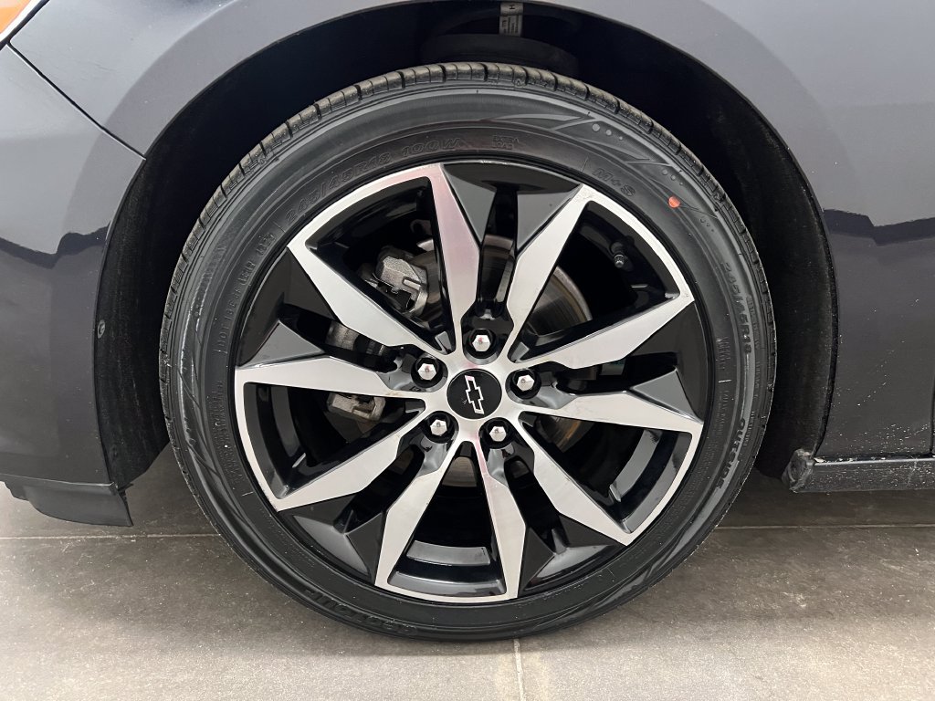 Used 2022 Chevrolet Malibu RS FWD image 28