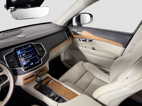 Used 2020 Volvo XC90 T6 Inscription w/ Protection Package Premier AWD/4WD image 25