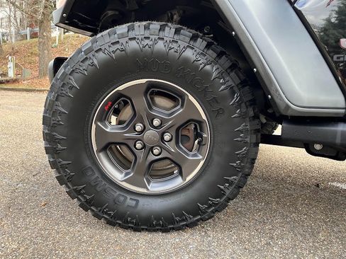 Used 2021 Jeep Gladiator Rubicon image 50