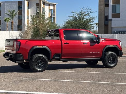Used 2024 GMC Sierra 2500 AT4X w/ AT4X AEV Edition AWD/4WD image 4