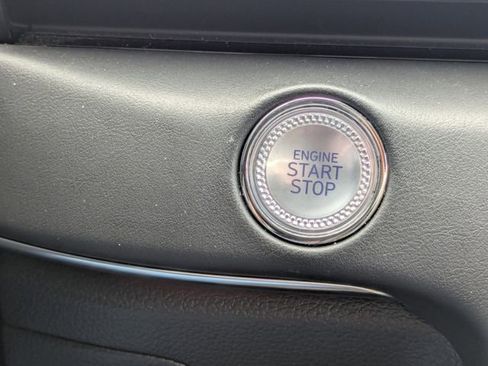 Used 2025 Genesis GV80 2.5T Standard AWD/4WD image 32
