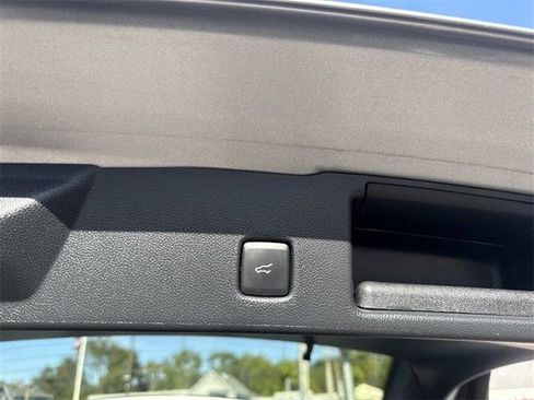 Used 2024 Ford Escape Active image 40