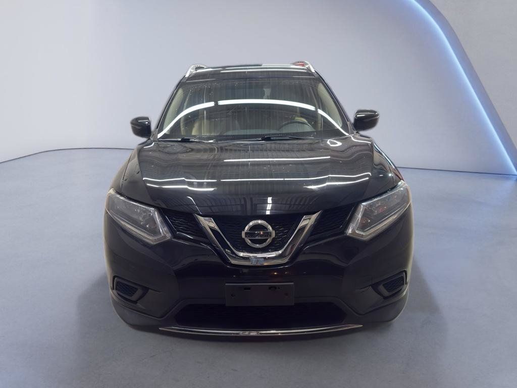 Used 2016 Nissan Rogue SV AWD/4WD image 2