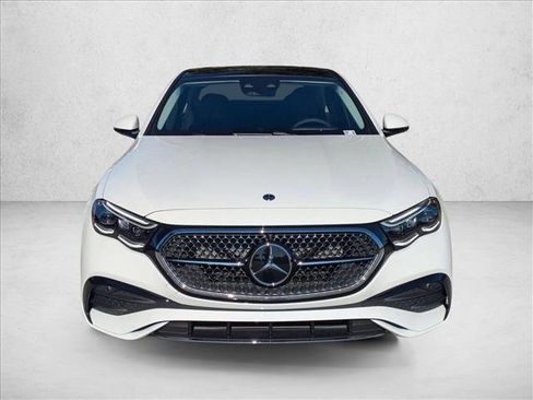 New 2026 Mercedes-Benz E 450 4MATIC Sedan image 6