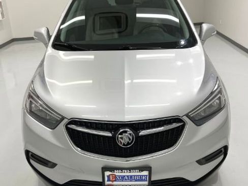 Used 2018 Buick Encore Preferred image 5